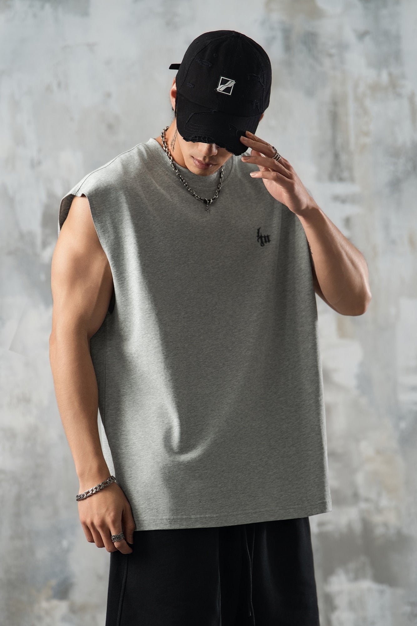 Casual wide shoulder sleeveless #LM018